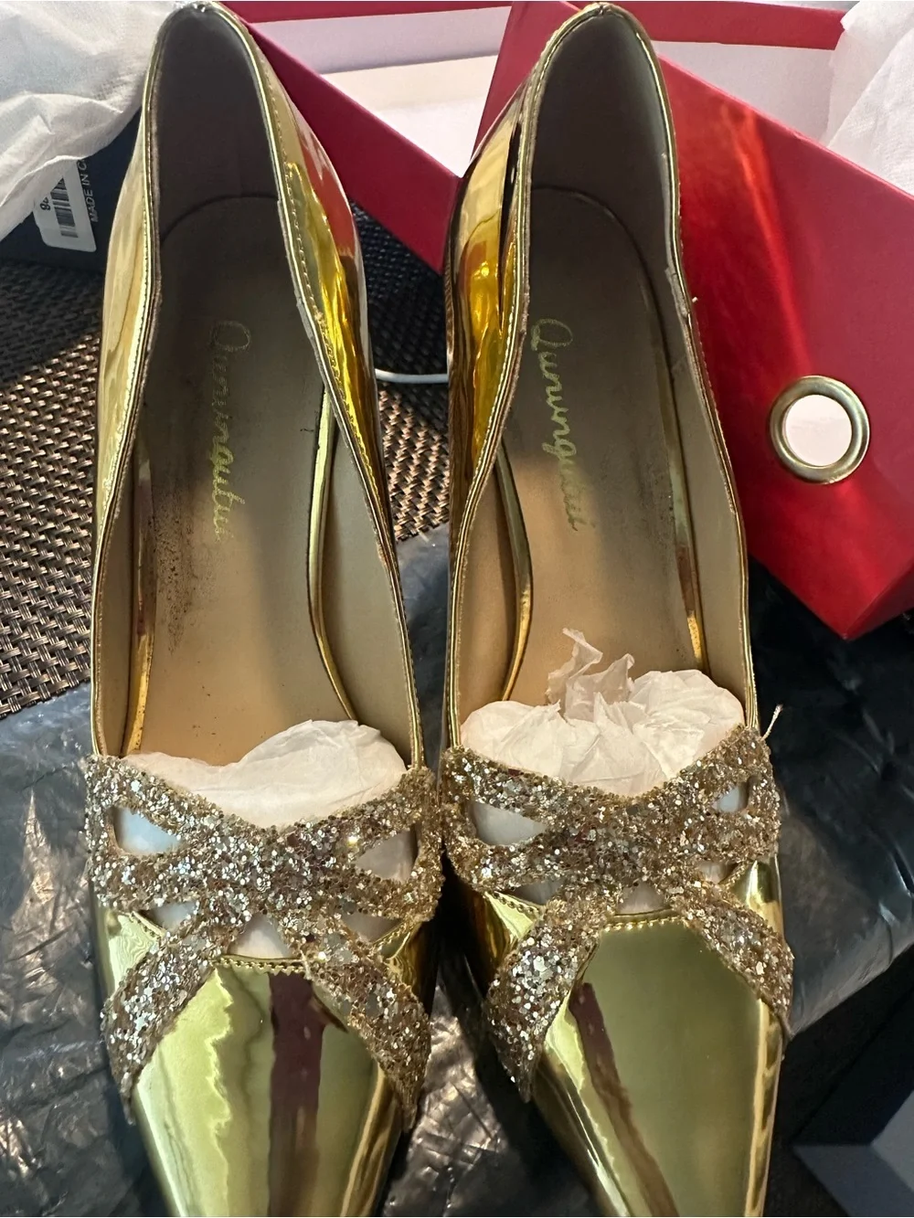 Gold Pointed-Toe Women's Flats with Glitter Bow